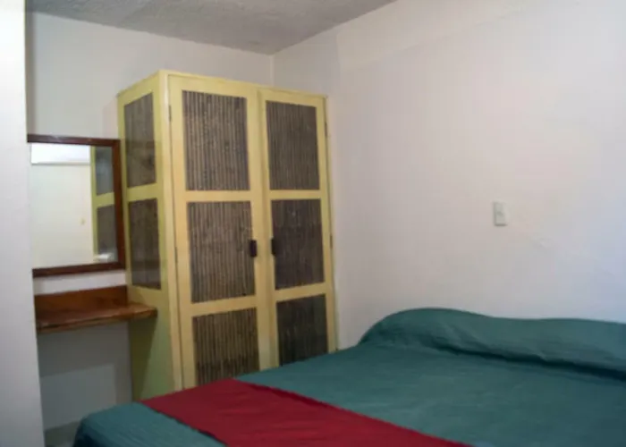 Hotel Isabel 2*